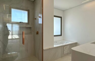Cobertura Duplex com a Maior Varanda Linear do Campo Belo