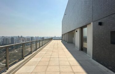 Cobertura Duplex com a Maior Varanda Linear do Campo Belo