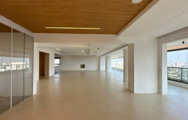 Cobertura Duplex com a Maior Varanda Linear do Campo Belo