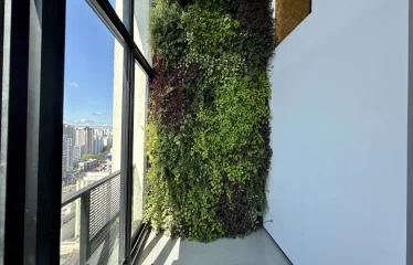 Cobertura Duplex Mobiliada no Bairro Vila Olímpia.