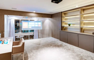 Duplex 165m² com Pé Direito Duplo no Brooklin