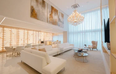 One Sixty — Penthouse 300m² com Pé Direito Duplo e Vista Panorâmica | Vila Olímpia | Felipe Starck