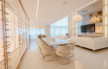 One Sixty — Penthouse 300m² com Pé Direito Duplo e Vista Panorâmica | Vila Olímpia | Felipe Starck