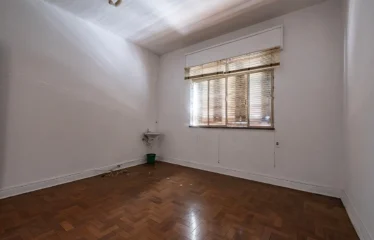 Apartamento 143m² com 3 Quartos em Pinheiros | Acabamentos Nobres | Próximo ao Metrô