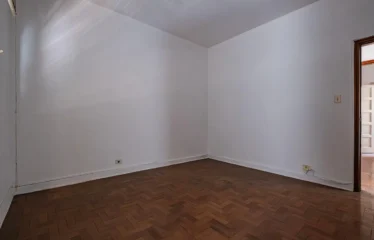 Apartamento 143m² com 3 Quartos em Pinheiros | Acabamentos Nobres | Próximo ao Metrô