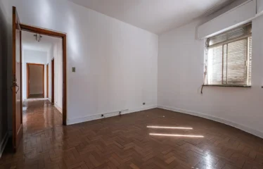 Apartamento 143m² com 3 Quartos em Pinheiros | Acabamentos Nobres | Próximo ao Metrô