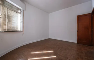 Apartamento 143m² com 3 Quartos em Pinheiros | Acabamentos Nobres | Próximo ao Metrô