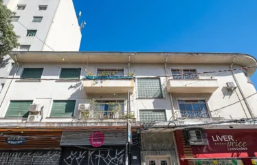 Apartamento 143m² com 3 Quartos em Pinheiros | Acabamentos Nobres | Próximo ao Metrô