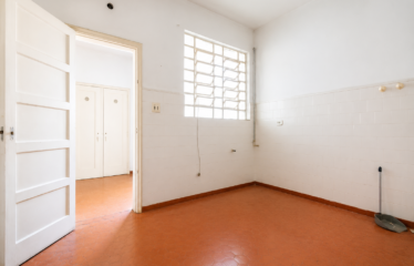 Apartamento 143m² com 3 Quartos em Pinheiros | Acabamentos Nobres | Próximo ao Metrô