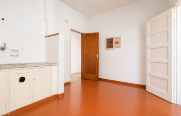 Apartamento 143m² com 3 Quartos em Pinheiros | Acabamentos Nobres | Próximo ao Metrô