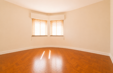 Apartamento 143m² com 3 Quartos em Pinheiros | Acabamentos Nobres | Próximo ao Metrô