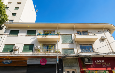 Apartamento 143m² com 3 Quartos em Pinheiros | Acabamentos Nobres | Próximo ao Metrô
