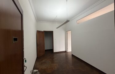 Apartamento 143m² com 3 Quartos em Pinheiros | Acabamentos Nobres | Próximo ao Metrô
