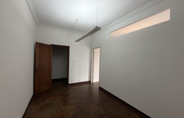 Apartamento 143m² com 3 Quartos em Pinheiros | Acabamentos Nobres | Próximo ao Metrô