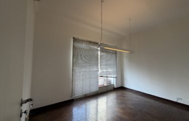 Apartamento 143m² com 3 Quartos em Pinheiros | Acabamentos Nobres | Próximo ao Metrô