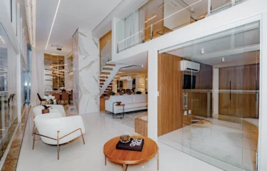 Horizonte JK — Duplex 172m² Mobiliado com Pé Direito Duplo | Vila Nova Conceição