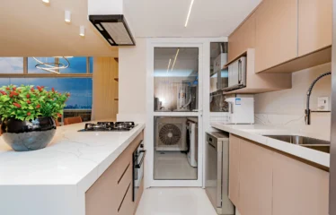 Horizonte JK — Duplex 172m² Mobiliado com Pé Direito Duplo | Vila Nova Conceição