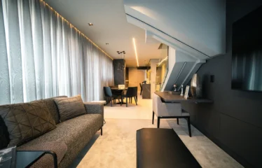 VN Oscar Freire 2023 — Penthouse Jardins – Duplex 94m²  Nunca Habitada