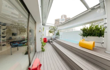 Cobertura Duplex 202m² com Piscina Privativa e Projeto Triptyque | Moema
