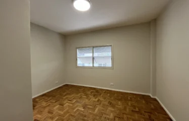 Apartamento 163m² com 3 Suítes Reformado no Itaim Bibi | Um por Andar